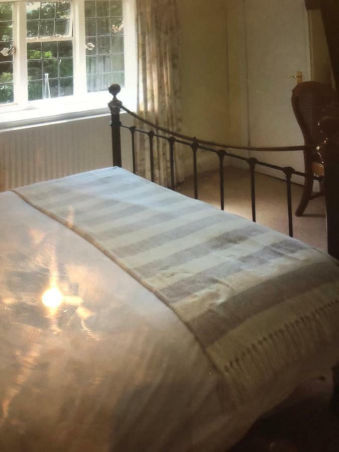 Horse & Hound Inn Broadway  Bagian luar foto